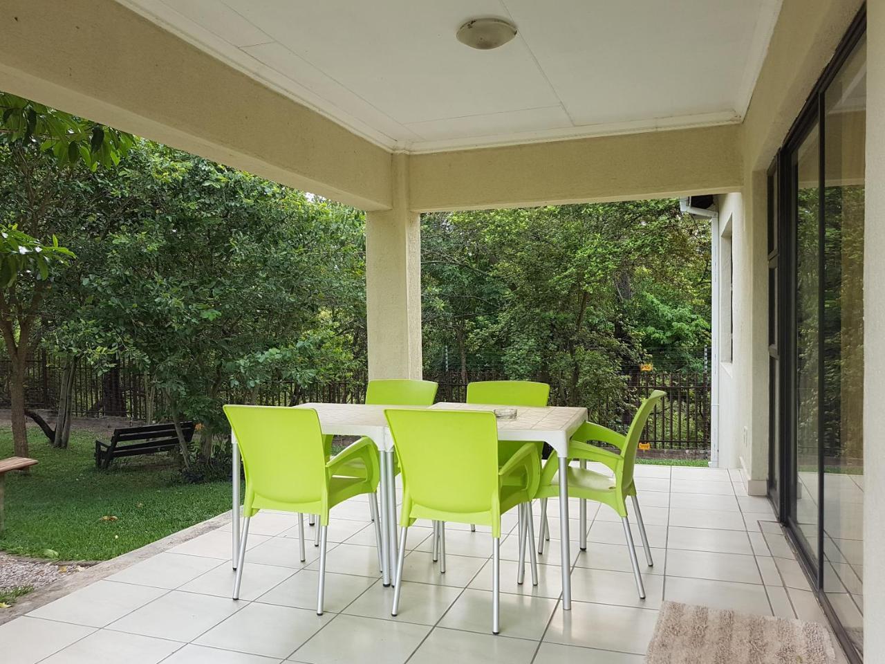 Sand River Cottages Hazyview Buitenkant foto